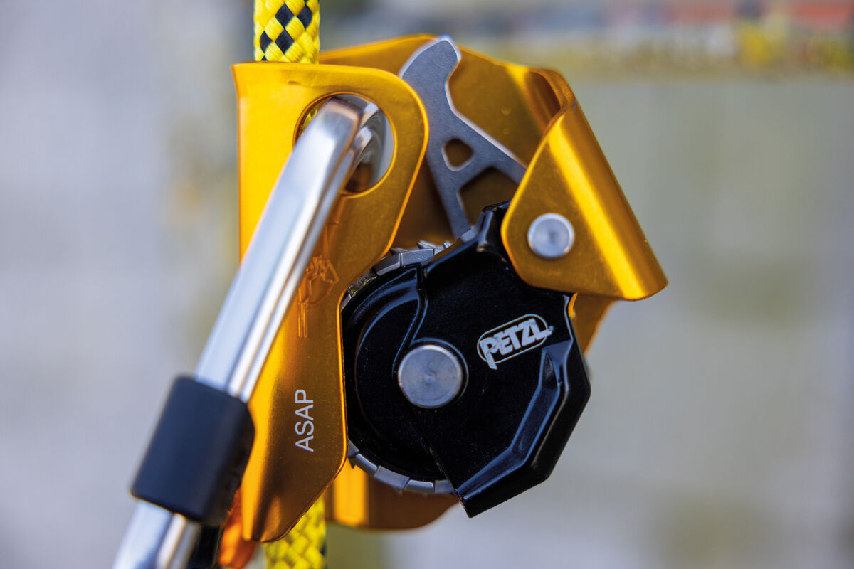 ASAP® Mobile Fall Arrester for Rope | Petzl Fall Protection from Columbia Safety